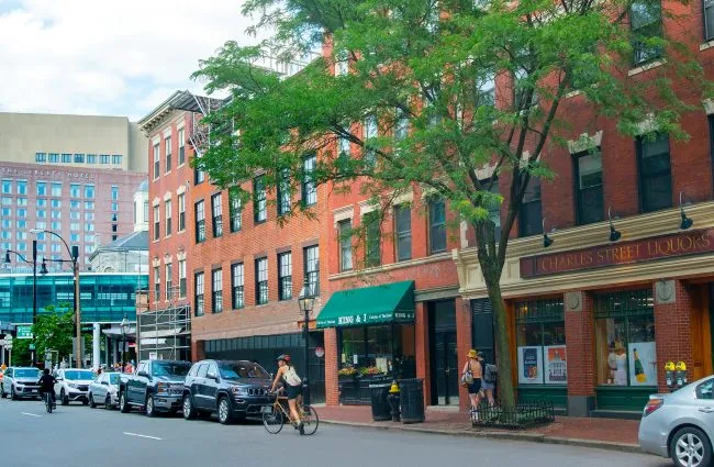 photo of 145 Charles Street located in Beacon Hill in Boston, MA