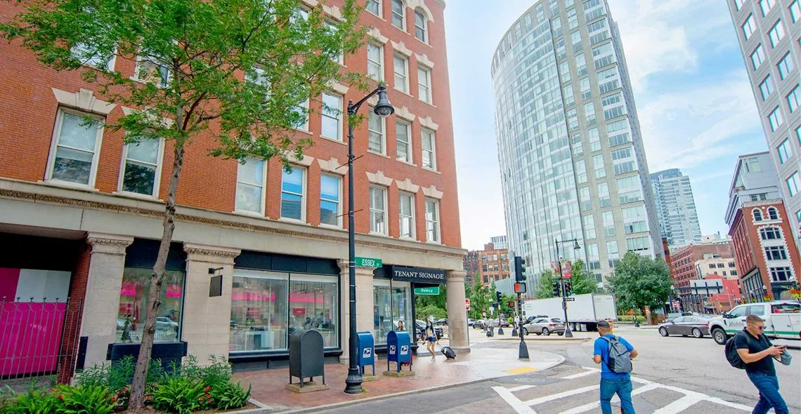 62-82 Lincoln Street